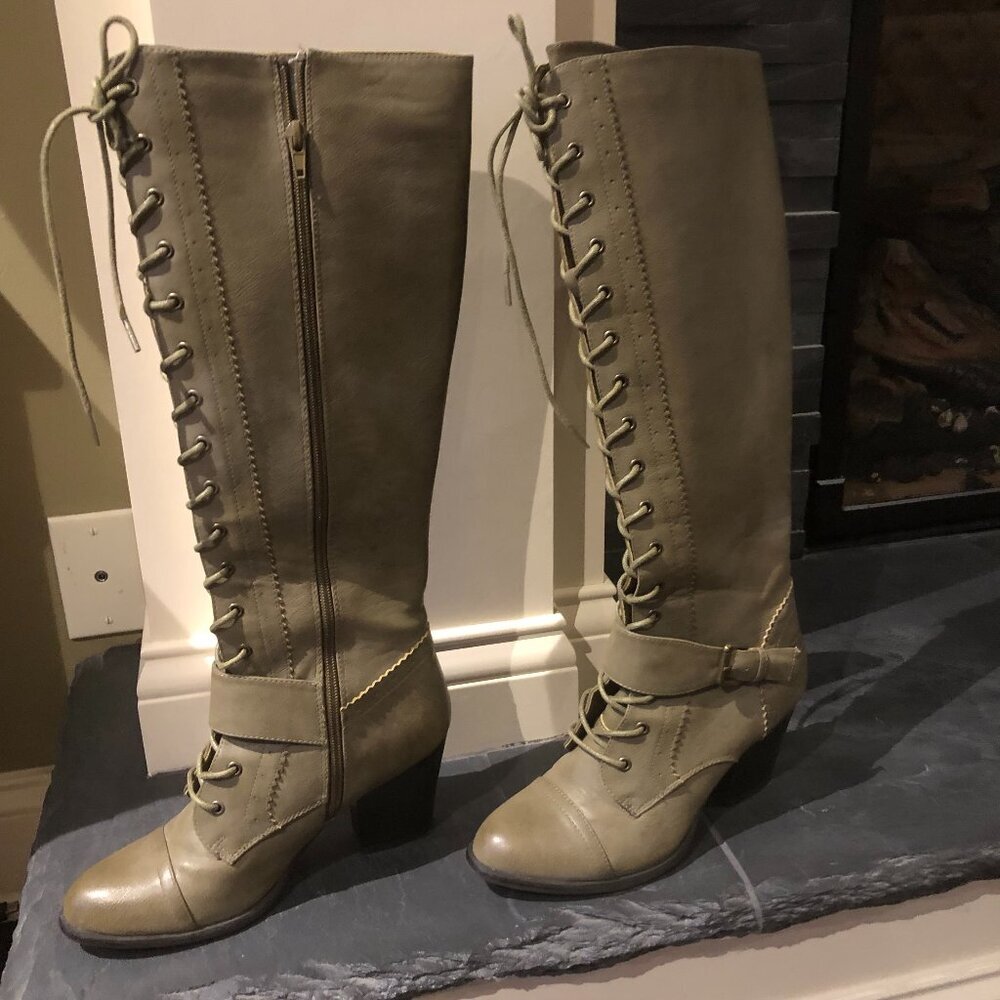 Dirty Laundry  Size 7.5, High Top,  Zip Up, Lace Up Tall Boots,  Faux Leather - Picture 2 of 10